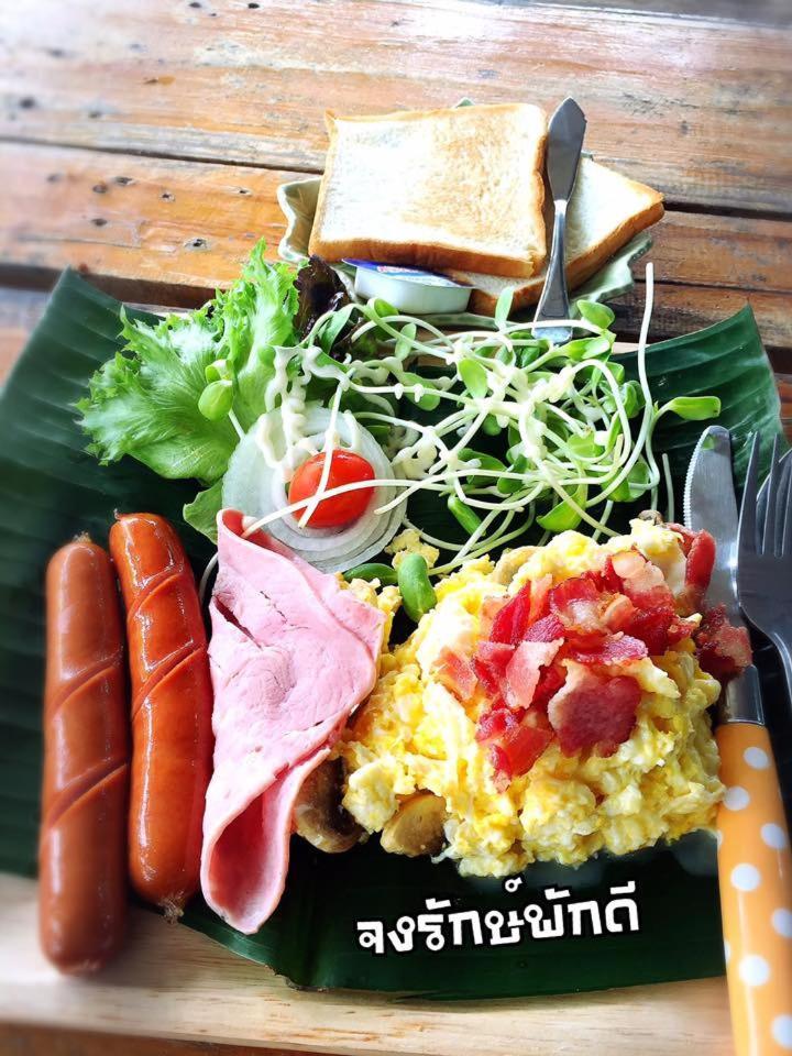 Jong Lux Pak Dee Bed & Breakfast Uttaradit Dış mekan fotoğraf