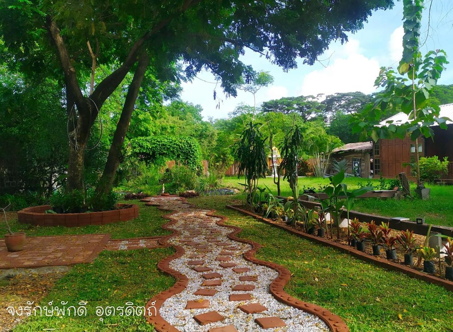 Jong Lux Pak Dee Bed & Breakfast Uttaradit Dış mekan fotoğraf