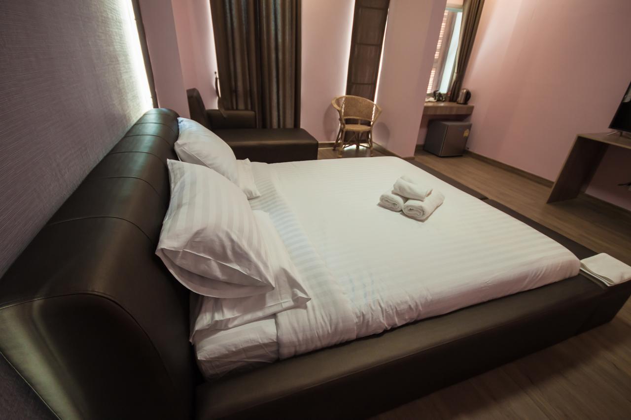 Jong Lux Pak Dee Bed & Breakfast Uttaradit Dış mekan fotoğraf